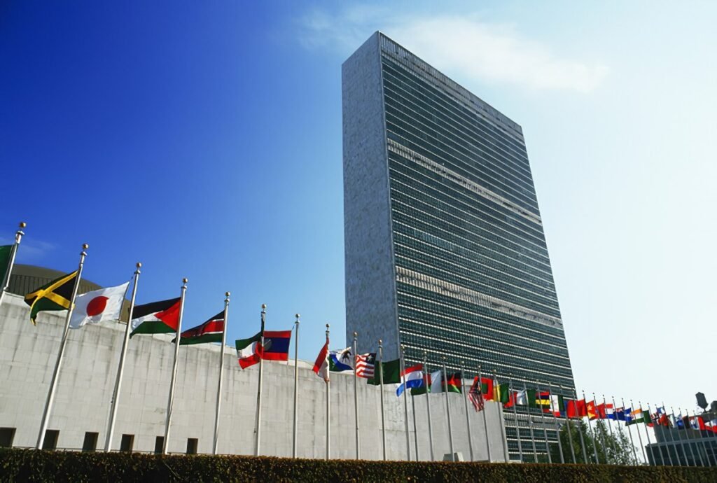 ONU aprobó resolución que condena la invasión de Rusia a Ucrania