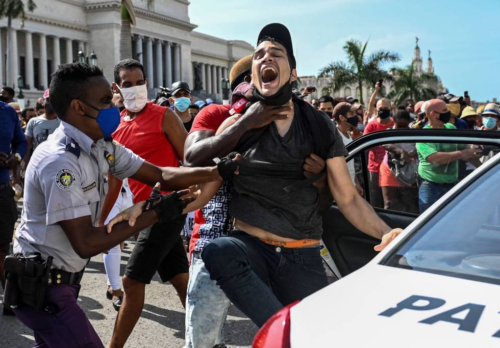 Exclusiva | Periodista cubano detalla cómo se desarrollaron las protestas en Cuba este 15Nov