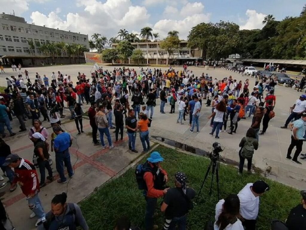 Trabajadores de la UCV marcharán este #8Feb para evitar el "exterminio universitario"