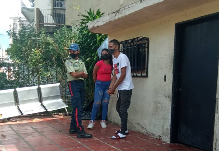 Caracas | Capturan a la integrante de una banda de trabajadoras sexuales que asaltaban a sus clientes