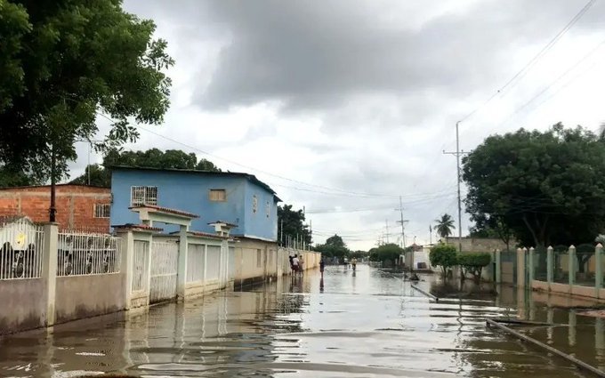 DVC y Cáritas habilitan centros de acopio en Caracas y Maracaibo para damnificados por las lluvias