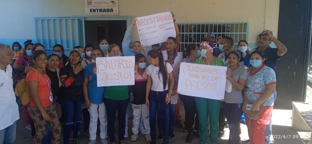 Portuguesa| Personal del Hospital Francisco Antonio Risquez denuncian que duermen en el piso e impagos de salarios