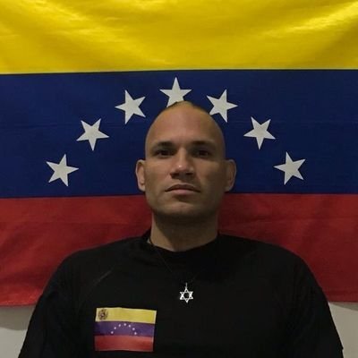 Militar alzado anuncia operaciones en nueve estados de Venezuela para "consolidar el camino a la libertad"