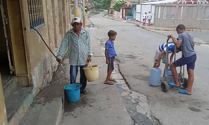 Racionan servicio de agua en cuatro municipios de Anzoátegui