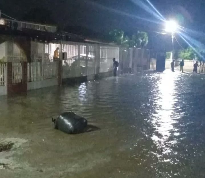 Autoridades en Lara ofrecen balance tras las fuertes lluvias
