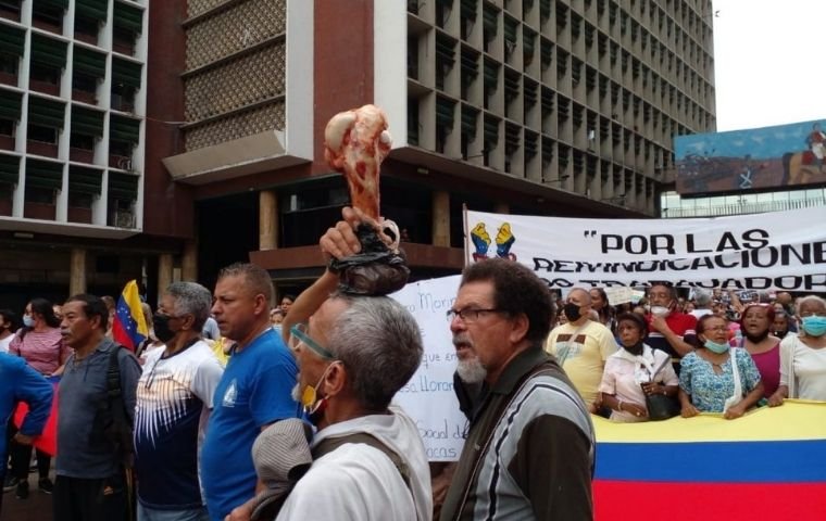 protesta-trabajadores-publicos-en Caracas