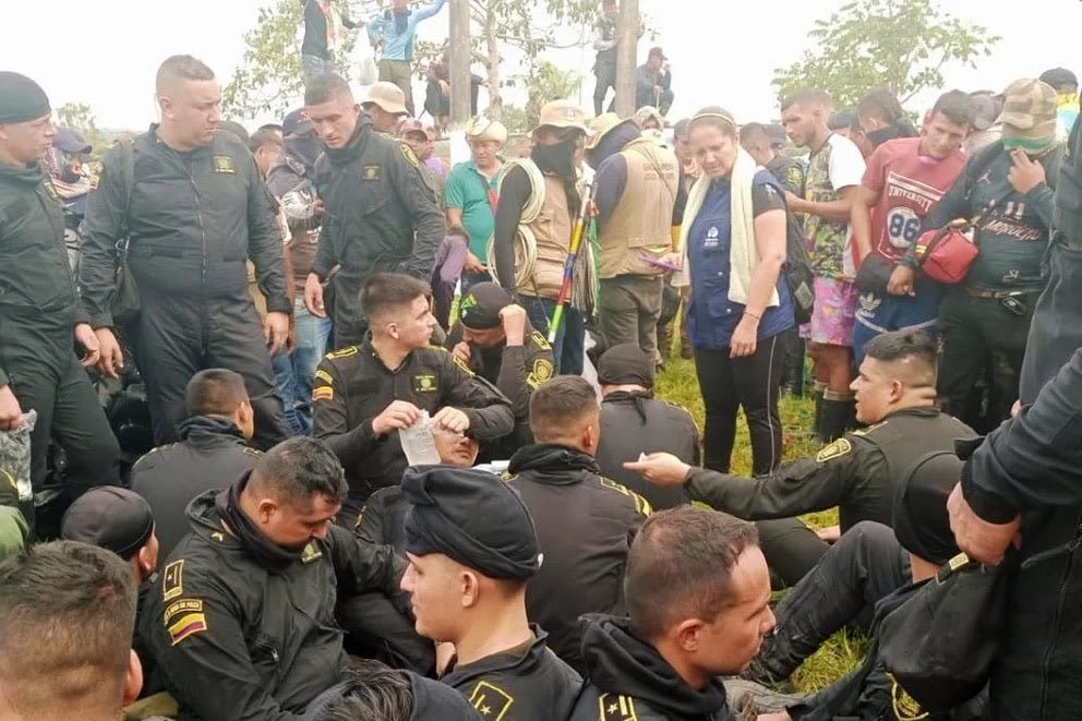 secuestrados 79 policías en Colombia