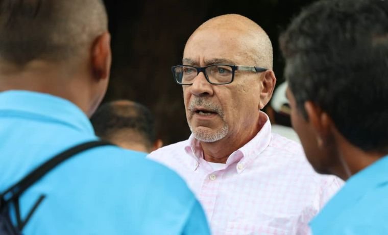 Andrés Caleca llama a formar una amplia coalición nacional para las elecciones presidenciales