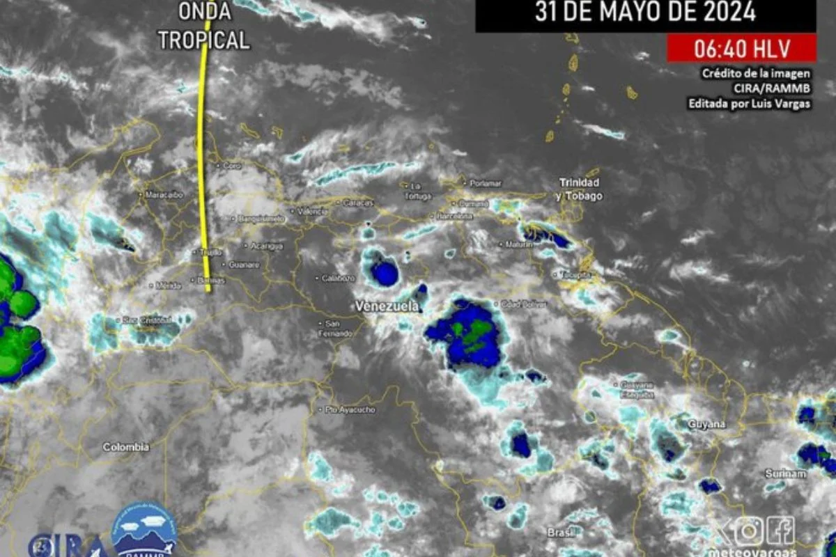 Inundaciones en Caracas tras fuertes lluvias por nueva onda tropical