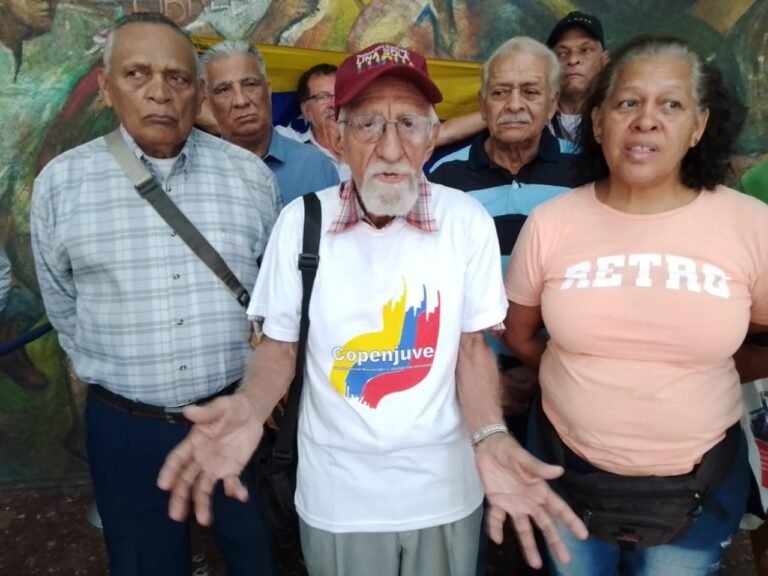 Adultos mayores se sobreponen a múltiples formas de violencia en Venezuela