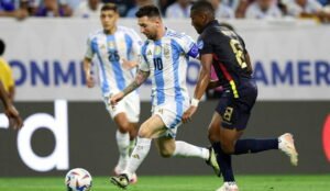 Messi de Argentina vs Ecuador