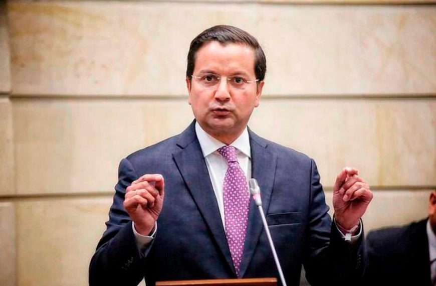 Congresistas colombianos piden al alto comisionado de la ONU reconocer a Edmundo González