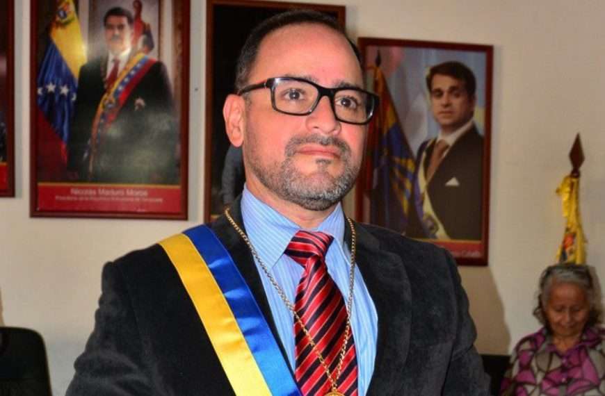 Alcalde de Puerto Cabello bajo custodia policial tras intento de secuestro