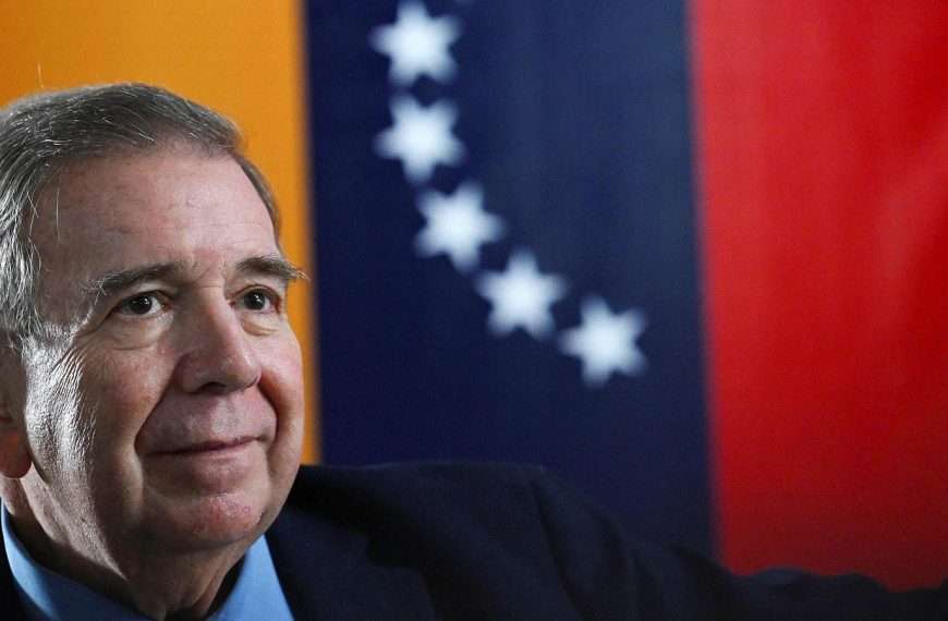 Edmundo en España