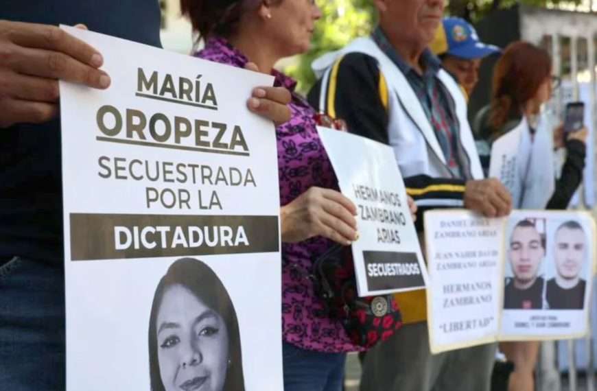 Sebastiana Barráez | Cientos de familias huyen de Venezuela por la persecución política y la Operación Tun Tun lanzada por el chavismo