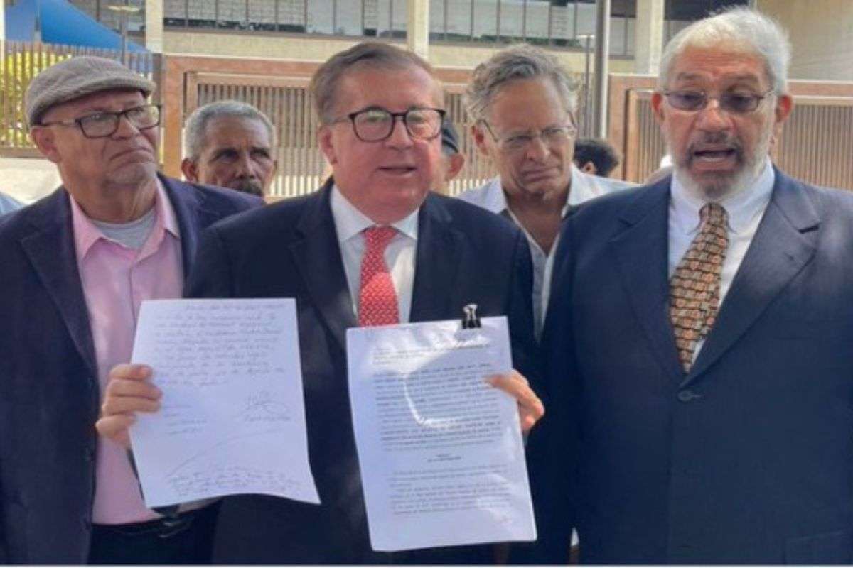 César Pérez Vivas pide al TSJ anular sentencia que convalida triunfo de Maduro