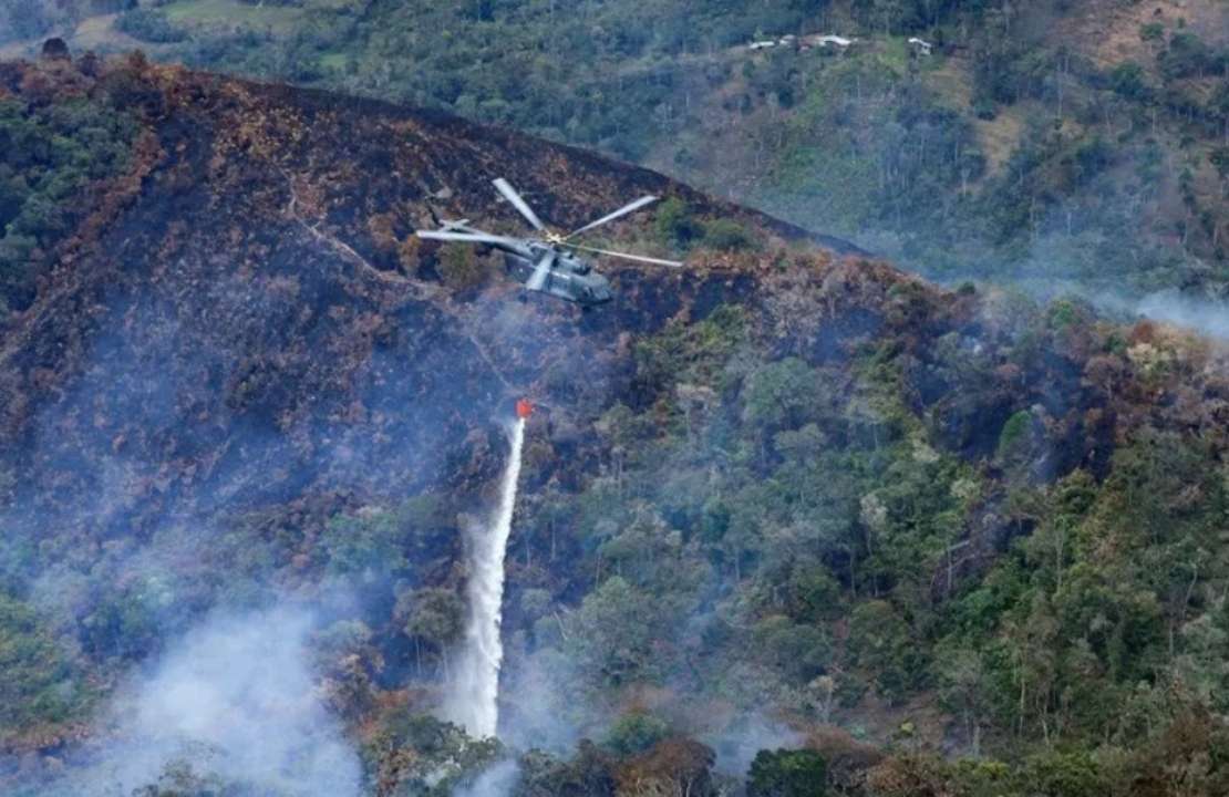 Perú declara emergencia en tres regiones por incendios forestales