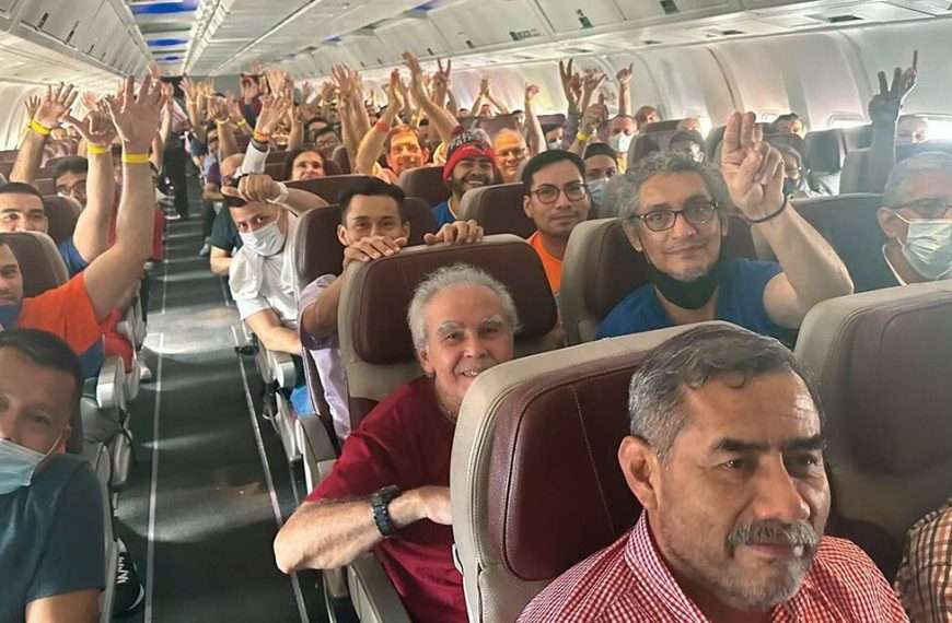 Desterrados de facto de Nicaragua - EEUU - Guatemala