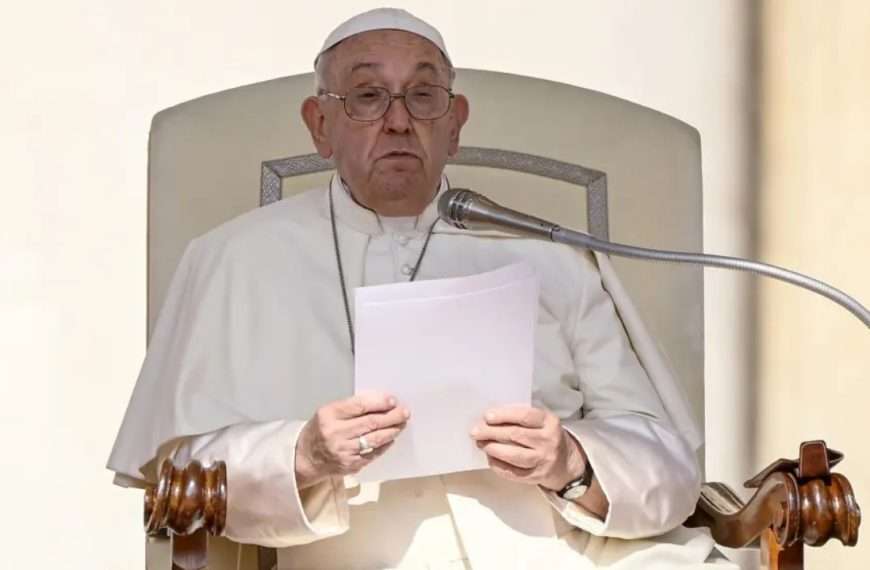 Papa Francisco inicia peregrinación por cuatro países asiáticos