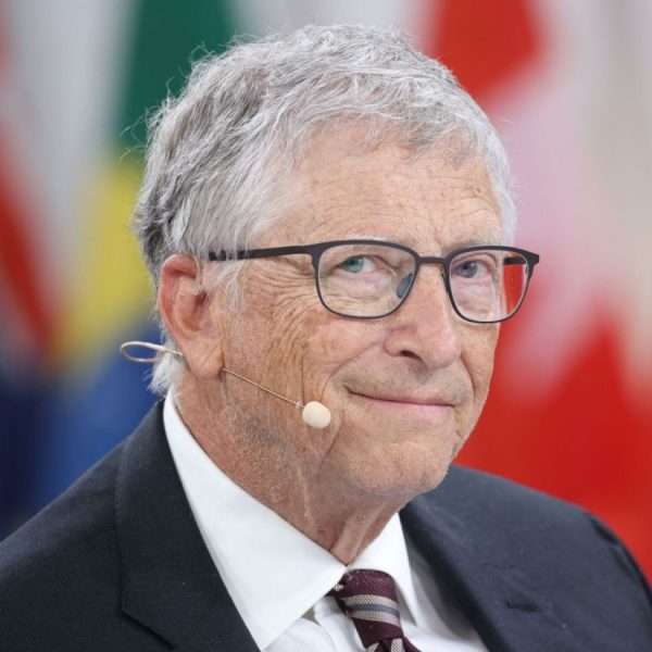  Bill Gates alerta sobre la desinformación "El daño ya está hecho" y afecta a los jóvenes