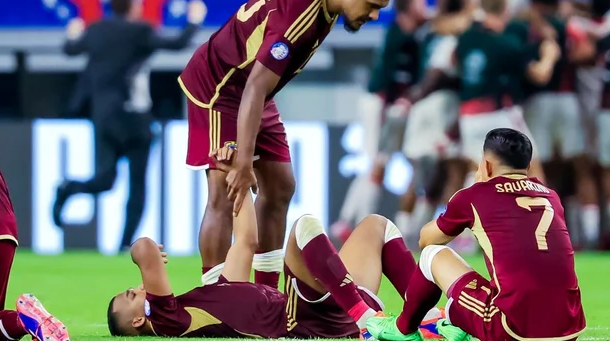 Vinotinto en Bolivia