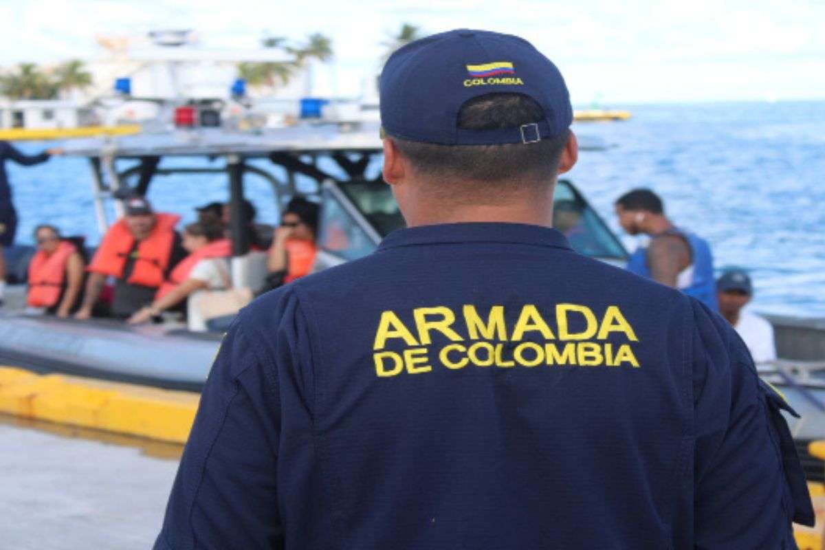 Al suroeste de San Andrés Armada colombiana rescata a seis migrantes venezolanos