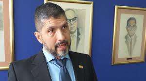 Decano de FACES: “150$ mensual es el presupuesto de la facultad”