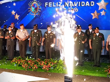 El Alto Mando Militar siguió celebrando el inicio de la Navidad