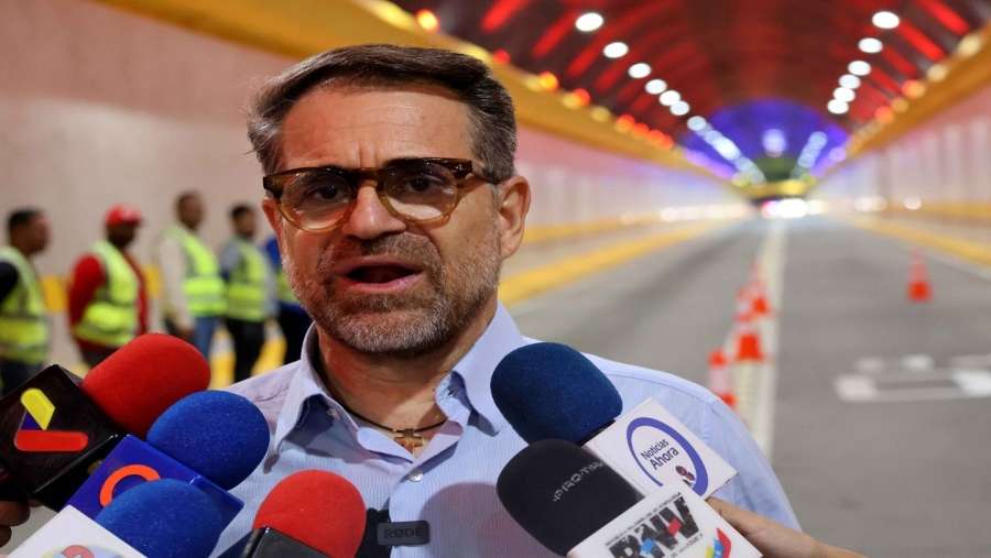 Lacava reinauguró tramo en el Túnel de la Cabrera sentido Maracay-Valencia