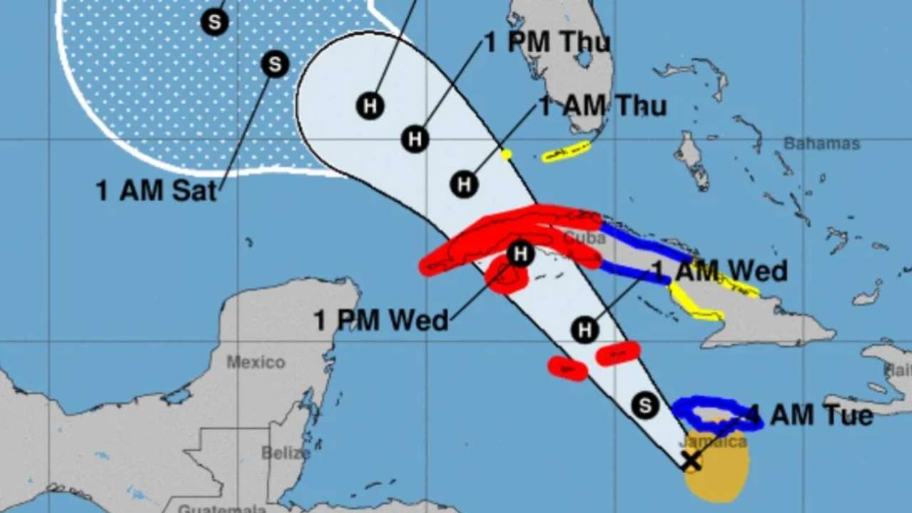 Cuba en alerta por tormenta tropical Rafael que amenaza con azotar la isla como huracán
