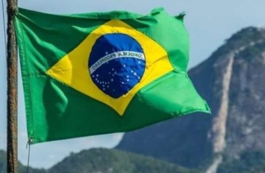 Embajador de Venezuela regresa a Brasil dos semanas después de ser llamado a consultas