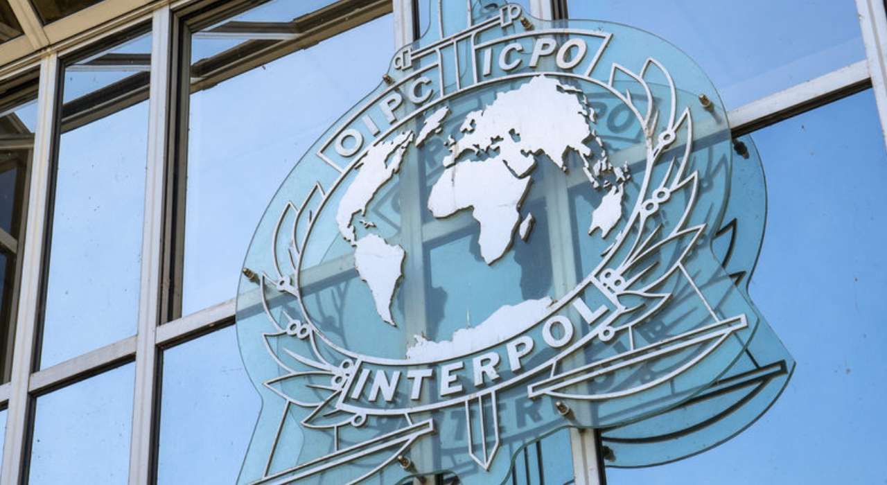 Interpol recuerda que nunca acepta demandas políticas, al referirse al caso González Urrutia