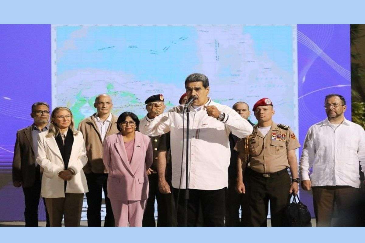 César Pérez Vivas | La diplomacia revolucionaria