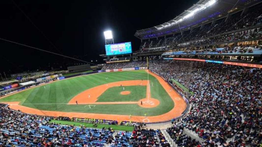 Por otro lado el Estadio Monumental ha registrado las mejores asistencias durante la actual campaa evidenciando el inters que genera el enfrentamiento entre Caracas y Magallanes