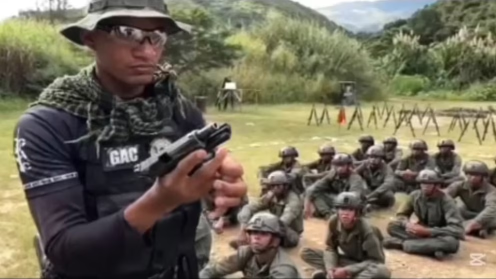 El grupo de Acciones de Comando en pleno entrenamiento