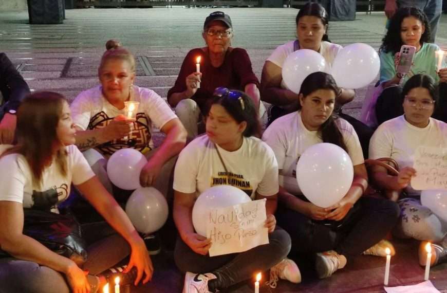 Vigilia frente al ministerio público