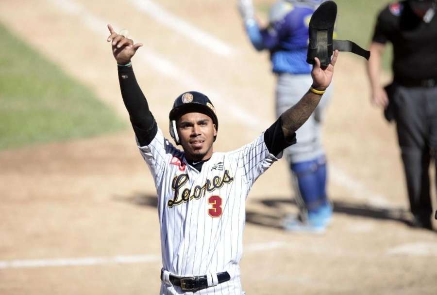 El equipo venezolano contar con la direccin del reconocido mnager Oswaldo Guilln actual timonel de los Tiburones de La Guaira Guilln
