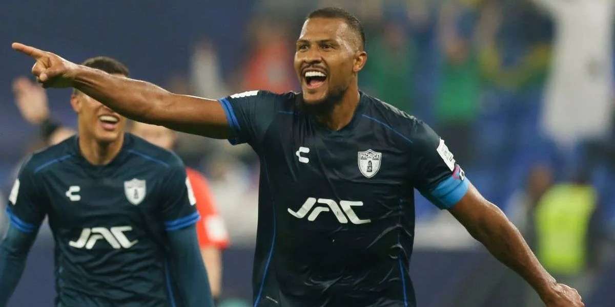 Salomón Rondón contribuyó al triunfo del Pachuca
