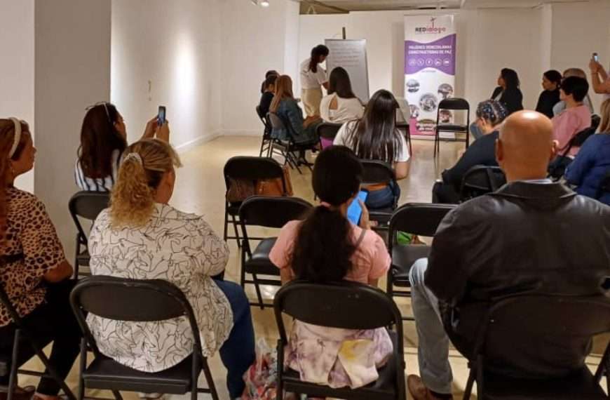 Mujeres convocadas por Rediálogo se tomaron un “café despolarizado” para construir una agenda común