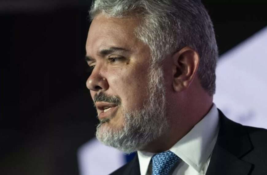 Iván Duque fue hospitalizado de emergencia en Bogotá pero ya esta fuera de peligro