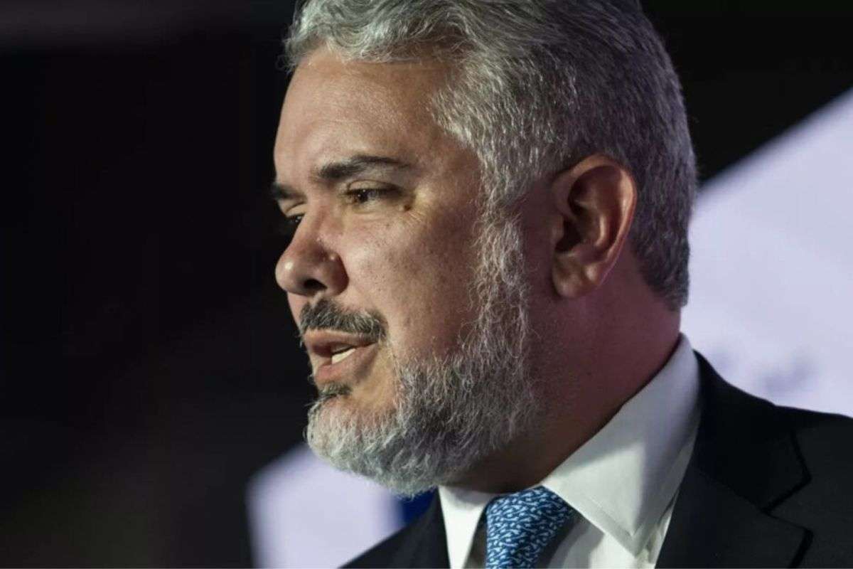 Iván Duque fue hospitalizado de emergencia en Bogotá pero ya esta fuera de peligro