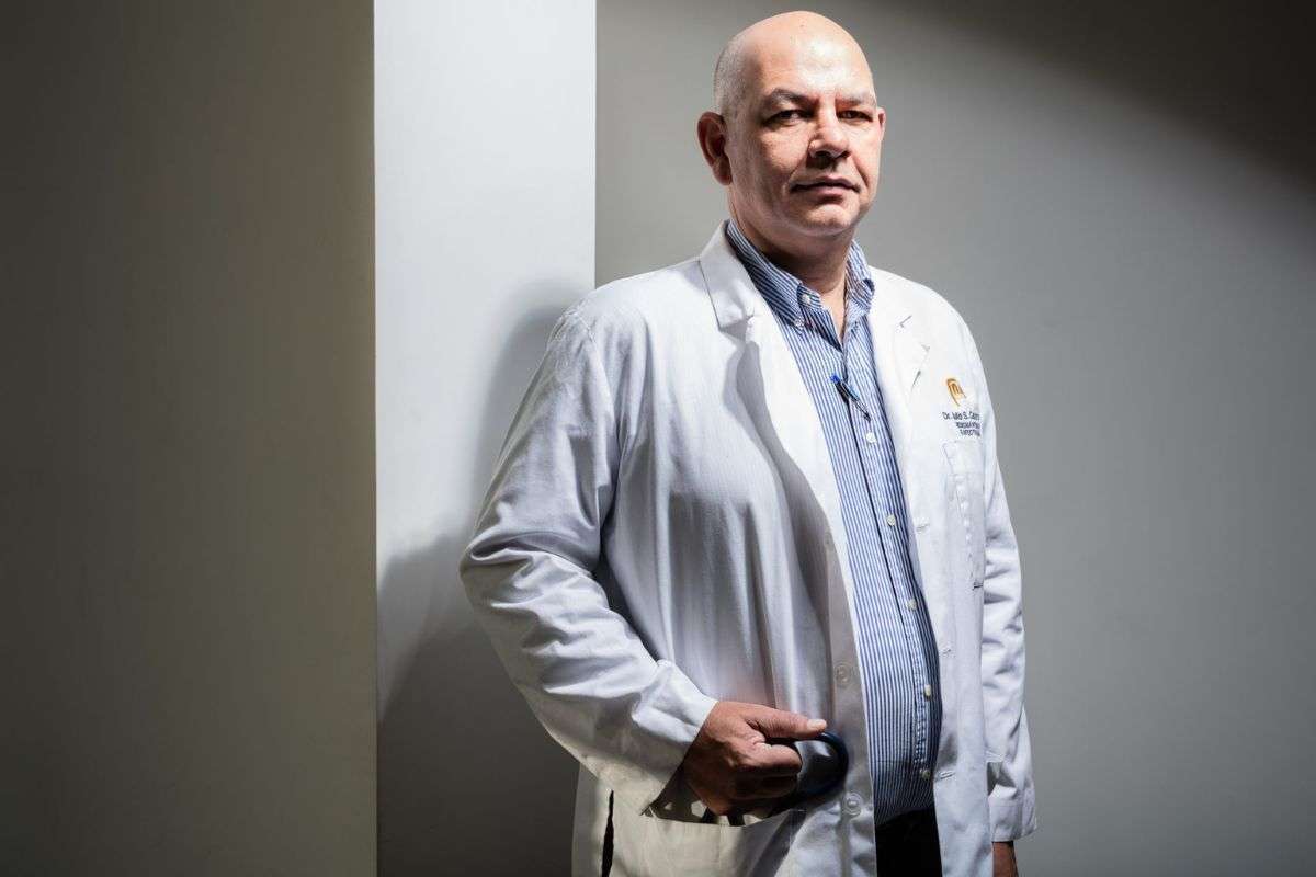 Aumento de COVID-19 e influenza| El especialista Julio Castro advierte sobre complicaciones