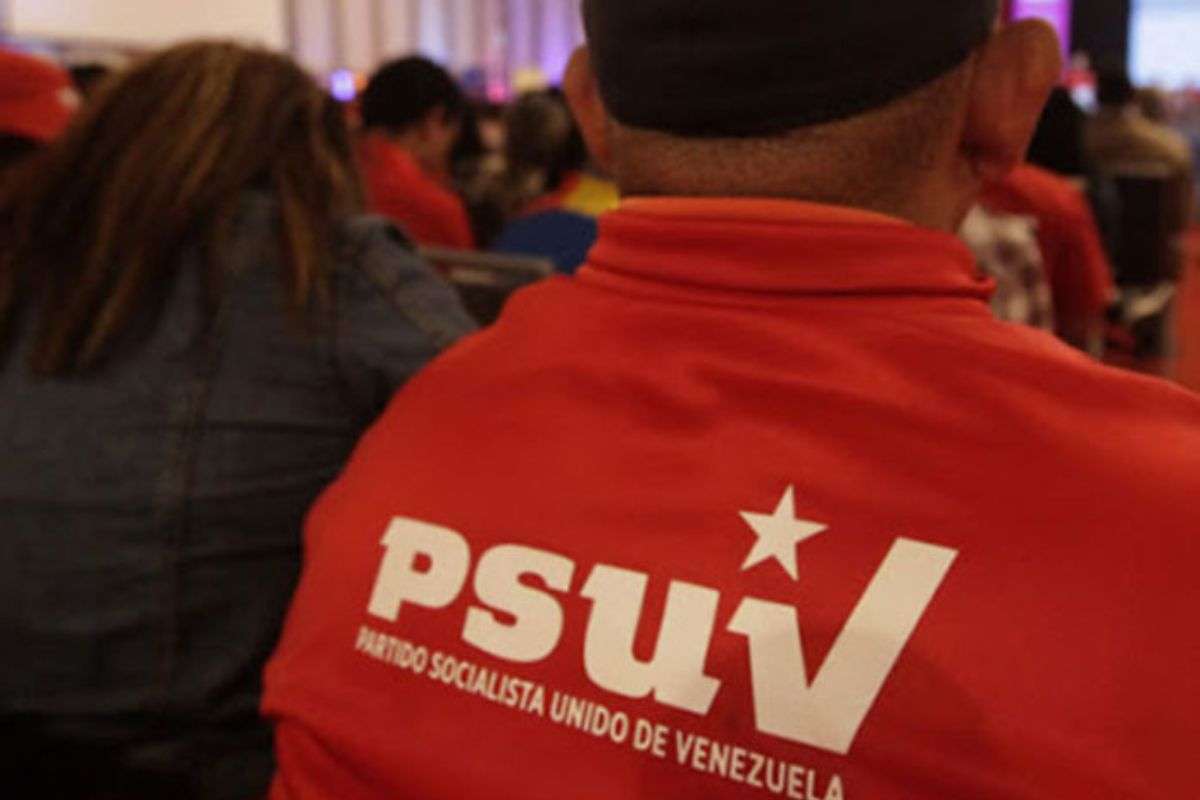 Extraoficial | Detienen a dos alcaldes del Psuv