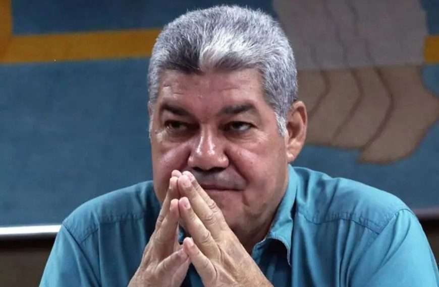 Ministro del Trabajo desmiente aumento salarial para este 1 de mayo