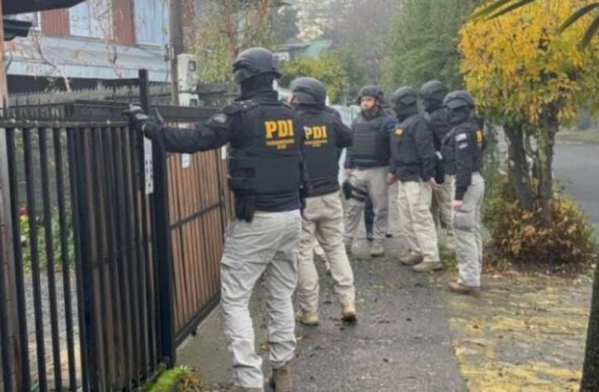 Policía de Chile desarticula célula del Tren de Aragua con 35 detenidos tras masivos allanamientos