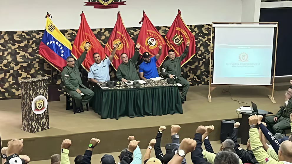 El tiular castrense reconoce que la Fuerza Armada ha sabido adaptarse a la revolución bolivariana