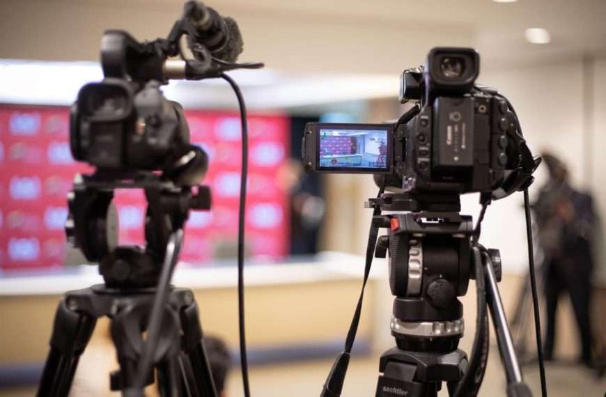 SNTP alerta: 35 periodistas judicializados en Venezuela