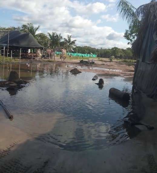 La comunidad de Cárida en el Amazonas enfrenta la explotación del oro y la avaricia de mineros, militares y guerrilla
