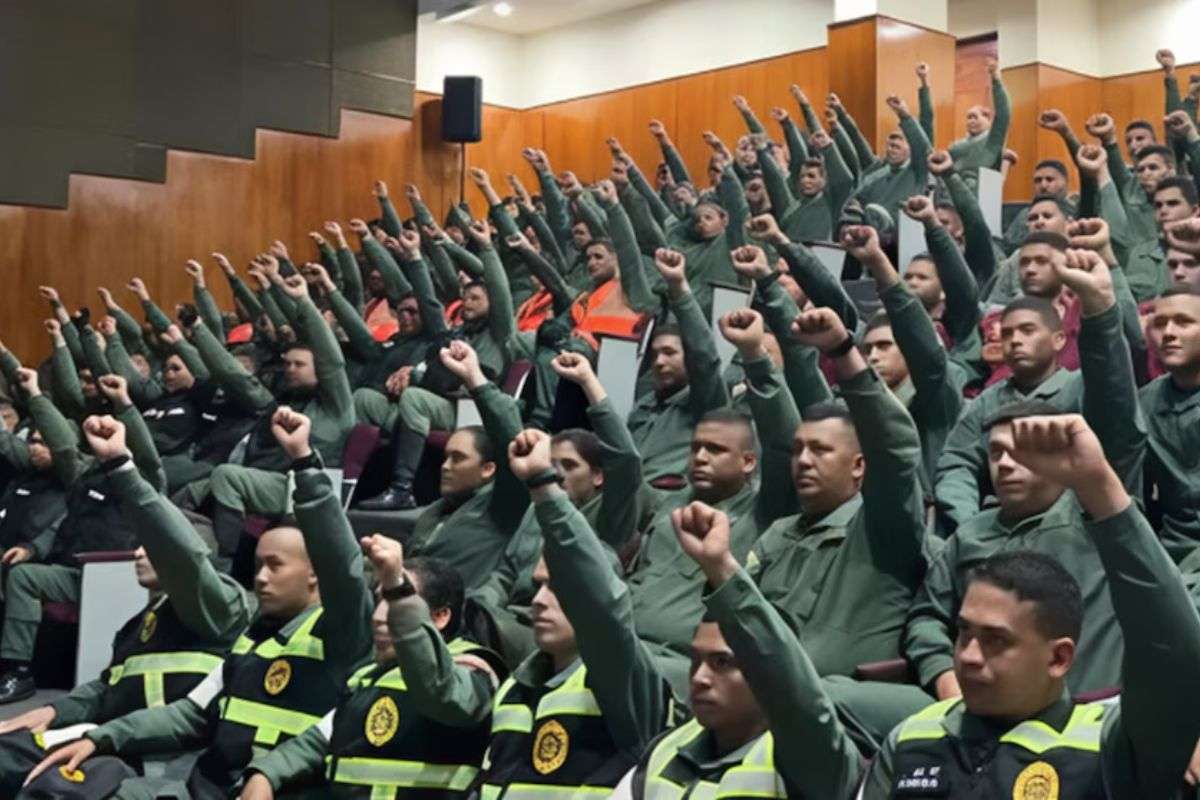 Sebastiana Barráez | Nombraron a 36 nuevos generales en la Aviación y 31 altos oficiales en la Armada venezolana