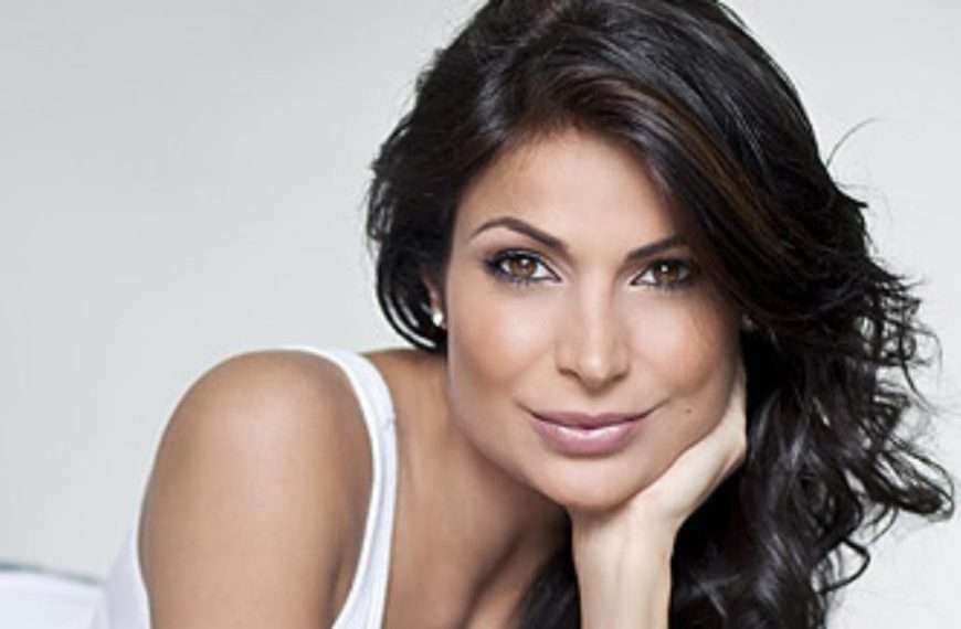 Caterina-Valentino-HOME-300x174-1-1024x585-1
